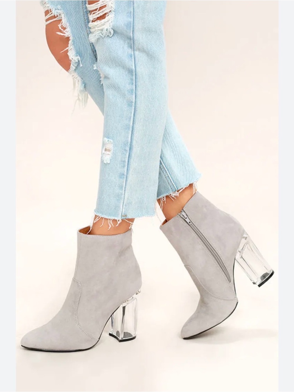 Qupid Ranker Faux Suede Ankle Booties Size 8.5 Light Gray Clear Block Heel Vegan